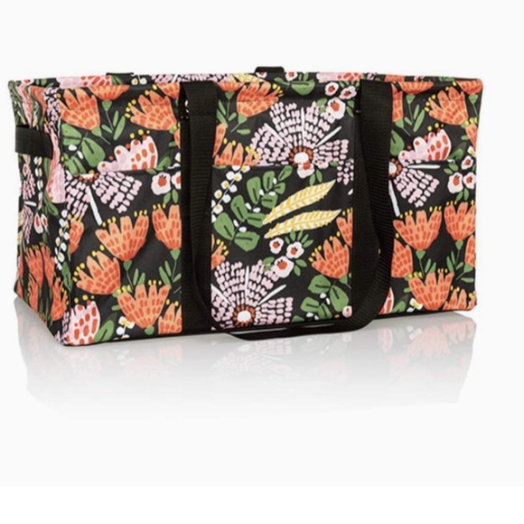 thirty-one Handbags - NEW Deluxe Utility Tote